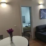 Lovely House San Siro Διαμέρισμα